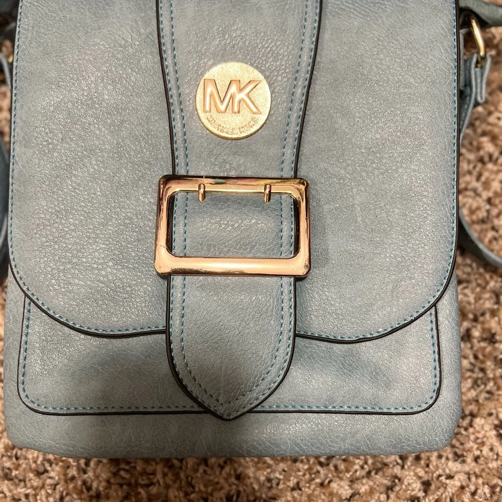 Shoulder Bag - Picture 1 of 3